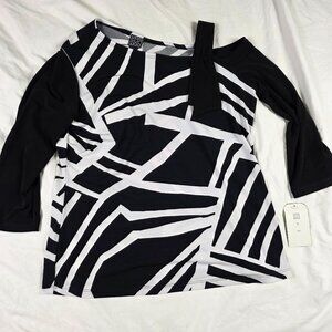 Clara Sunwoo Drop Shoulder Womens Top M Black White Printed 3/4 Sleeve Tunic